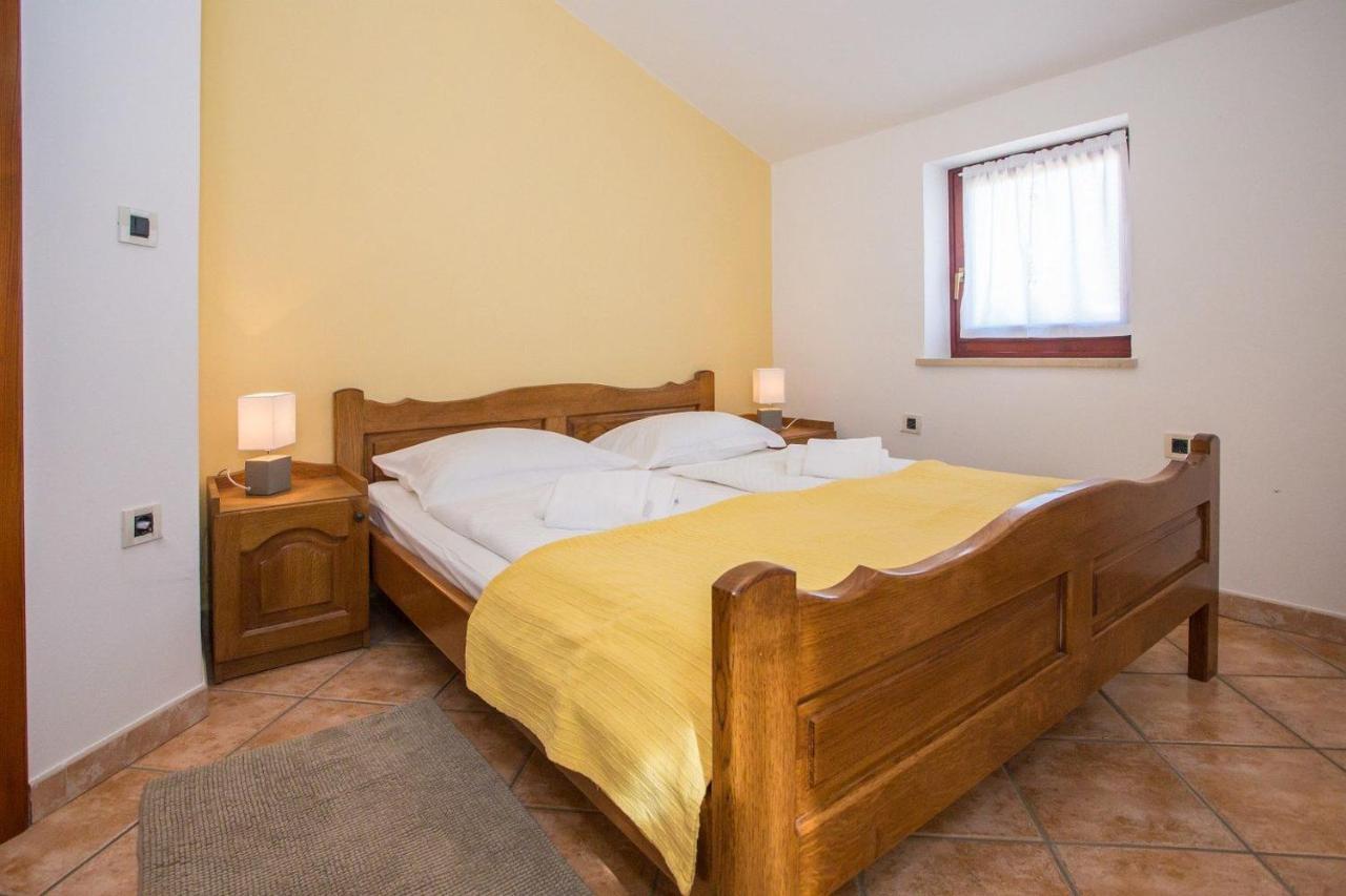 Apartment Nini بوريتش المظهر الخارجي الصورة